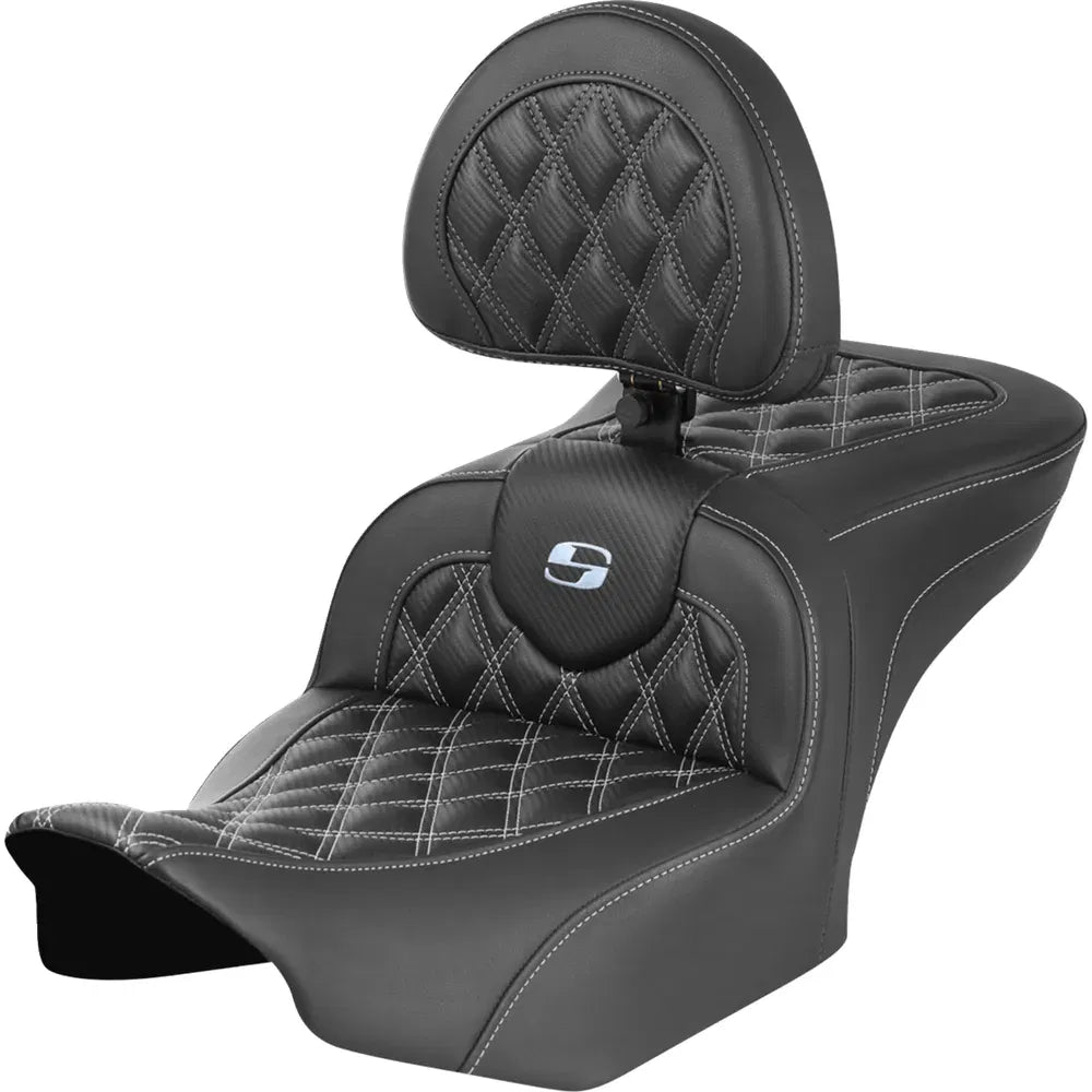 Asiento Roadsofa™ con costura de celosía - Asiento RoadSofa™ - con respaldo - Fibra de carbono - Costura de celosía - Costura plateada - FLTR/FLHX '23-'24
