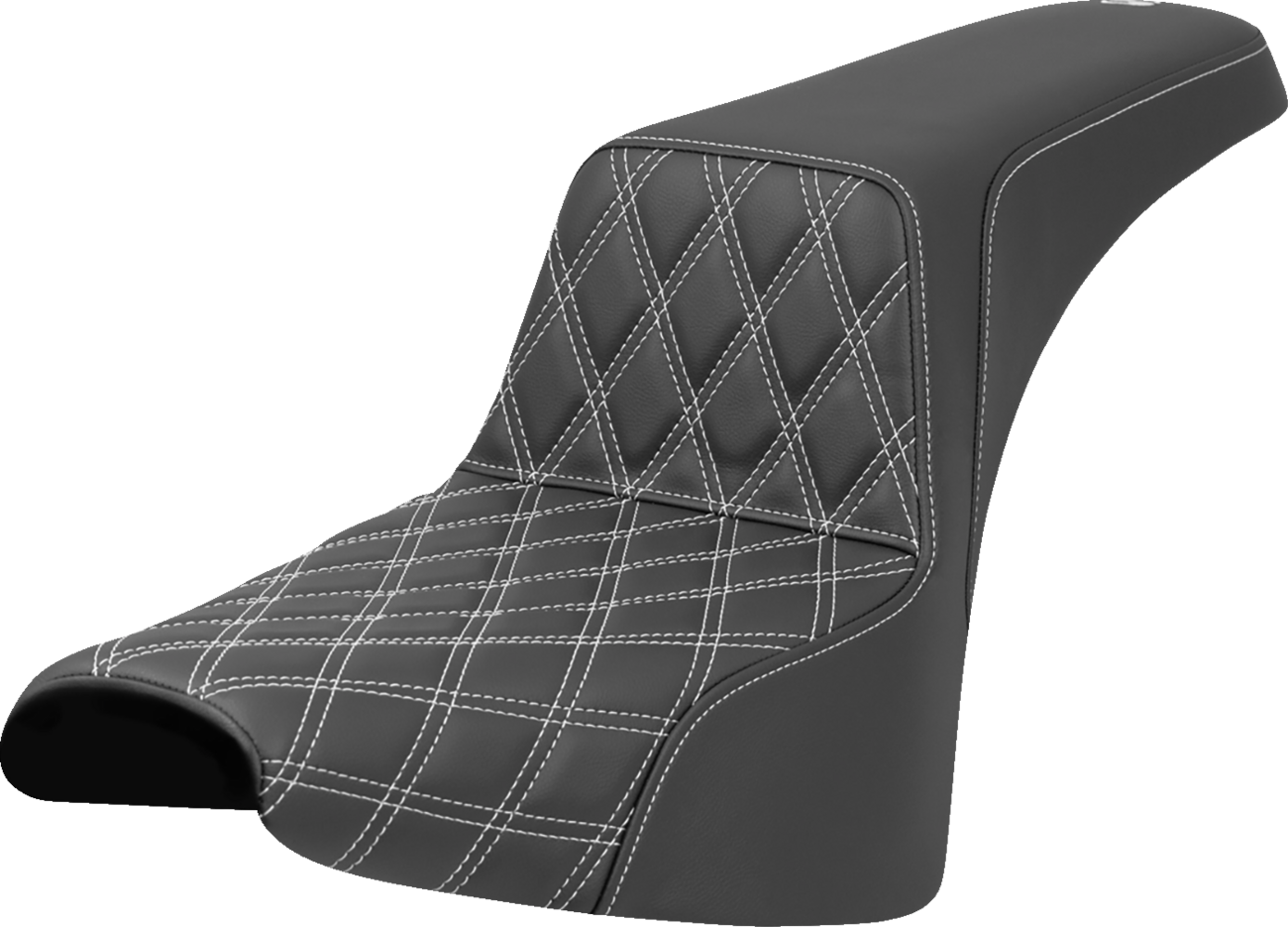 Asiento elevado con costura de celosía - Asiento elevado - Costura de celosía delantera - Costura blanca - FXST/FXBB '18-'25
