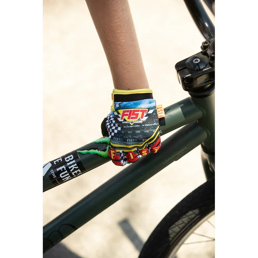 Guantes de carreras para jóvenes