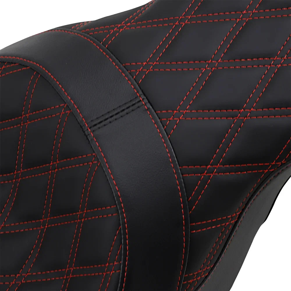Asiento predator posicionado hacia adelante