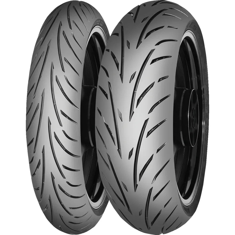 Llanta touring force