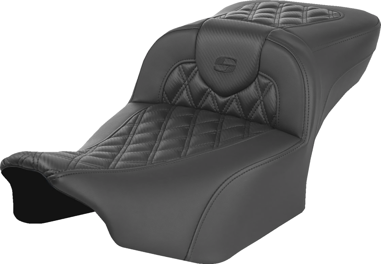 Asiento con calefacción de alcance extendido Roadsofa™ - Asiento con calefacción RoadSofa™ - Alcance extendido - Costura de celosía - sin respaldo - FLT/FLH '23-'24