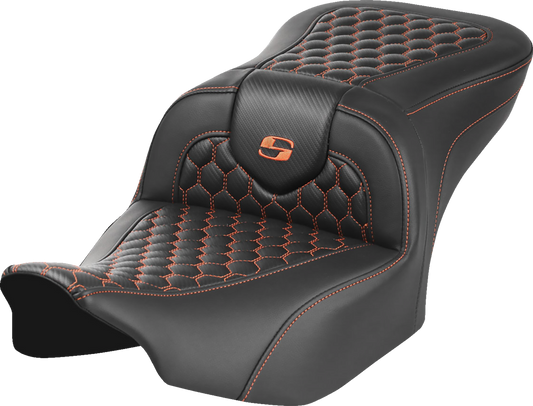 Asiento Honeycomb Roadsofa™ - Asiento Roadsofa™ - sin respaldo - Honeycomb - Puntada naranja - FLTR/FLHX '23-'24
