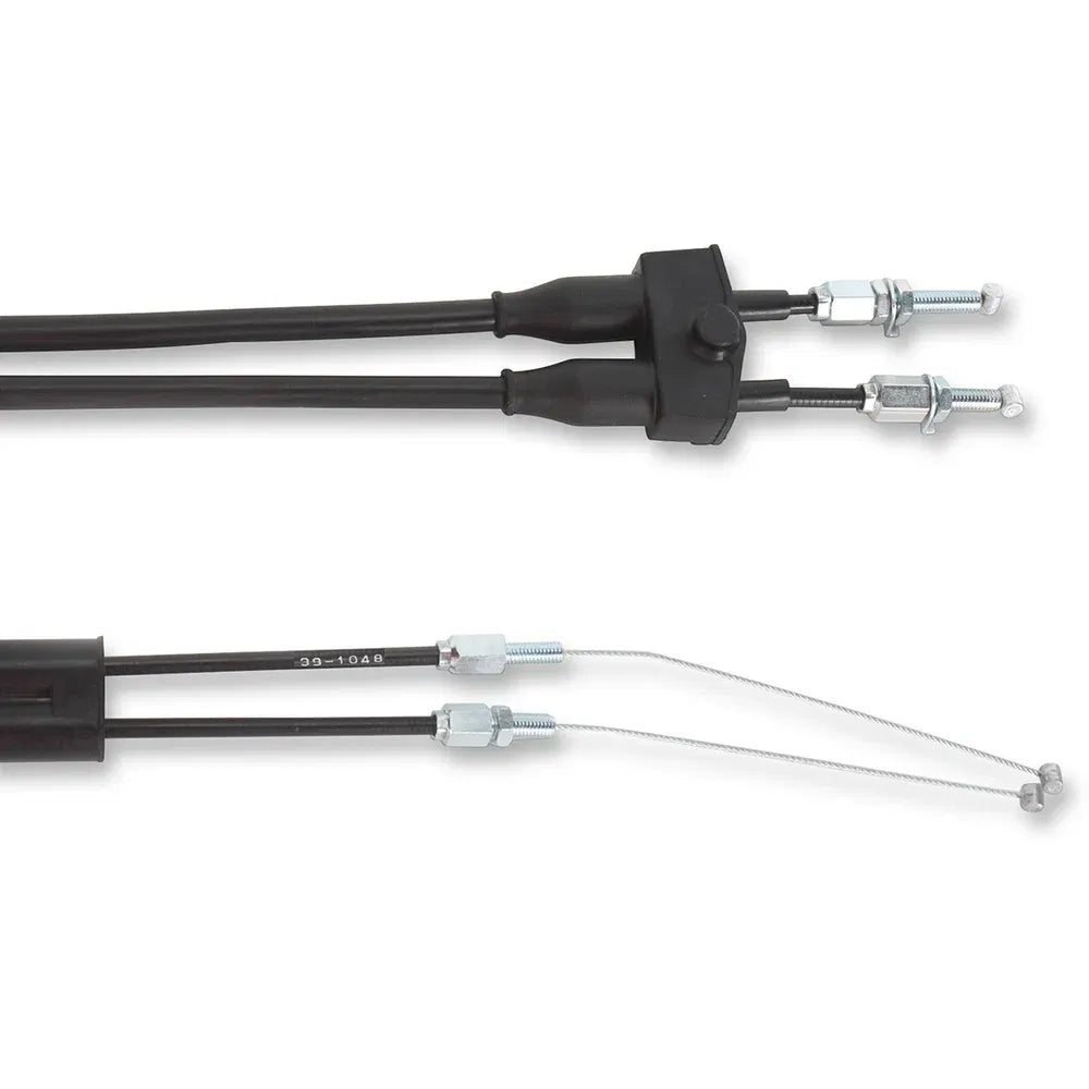 Cable del acelerador de vinilo negro.