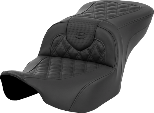 Asiento con calefacción Roadsofa™ con costura de celosía - Asiento con calefacción Roadsofa™ - Costura de celosía - sin respaldo - FLT/FLH '23-'24