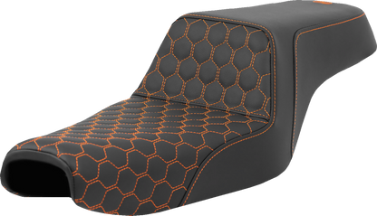 Asiento elevado tipo panal - Asiento elevado - Panal - Costuras naranjas - Tanque de 3.3 galones - Sportster '04-'22