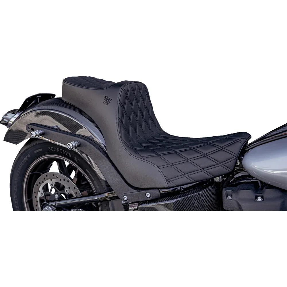 Asiento SLYFOX Chariot Black Double Diamond Stitch Black Logo FLSB '18-'21/FXLR '18-'26