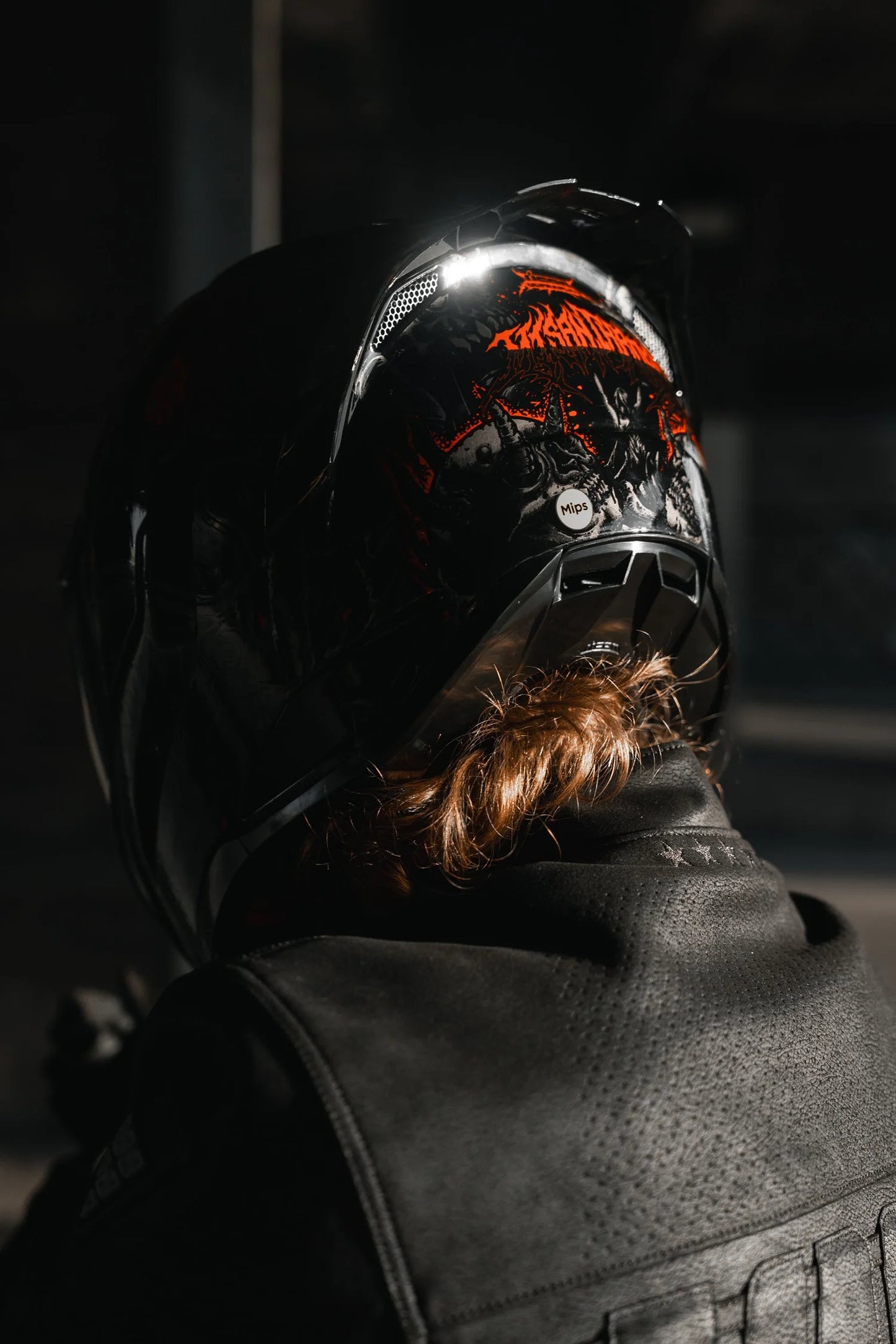 Casco Icon Ultraflite Misanthrope MIPS - negro