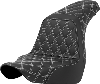 Asiento escalonado con puntada de celosía - Asiento escalonado - Puntada de celosía completa - Puntada blanca - FXLR/FLSB '18 -'21