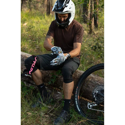 Guantes para clima cálido breezer corey creed to the moon