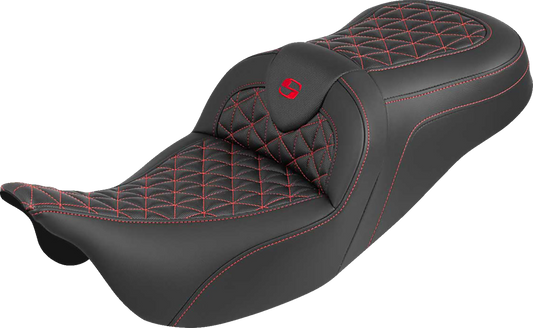 Asiento RoadSofa™ Tri Gripper - Asiento RoadSofa™ Tri Gripper - Alcance estándar - Costura roja - sin respaldo - FLH/FLT '08-'25
