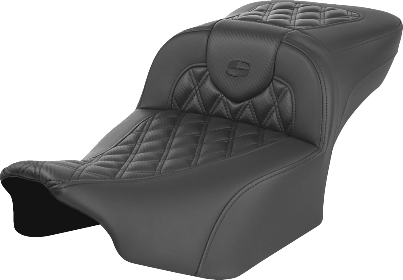 Asiento de alcance extendido Roadsofa™ - Asiento de alcance extendido Roadsofa™ - sin respaldo - Fibra de carbono - Costura de celosía - FLTR/FLHX '23-'24