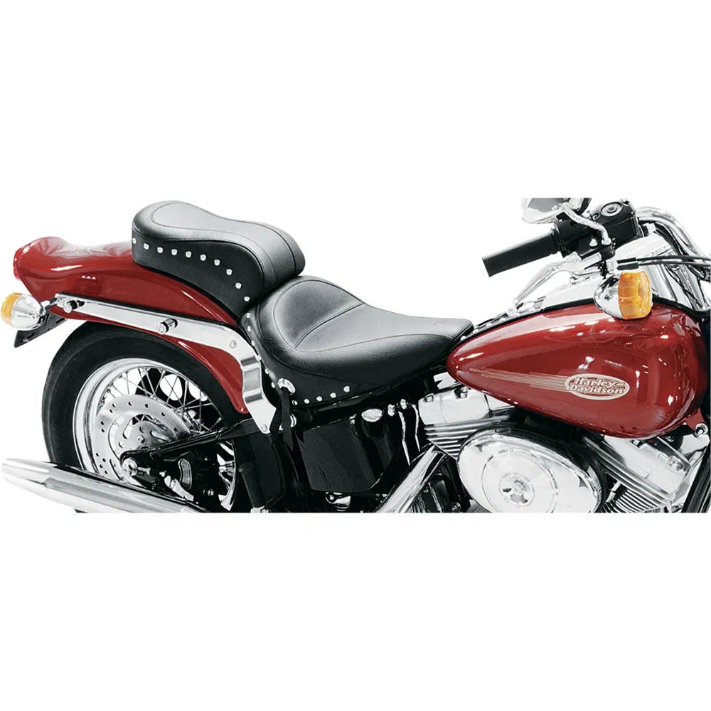 Asiento con tachuelas para dos personas