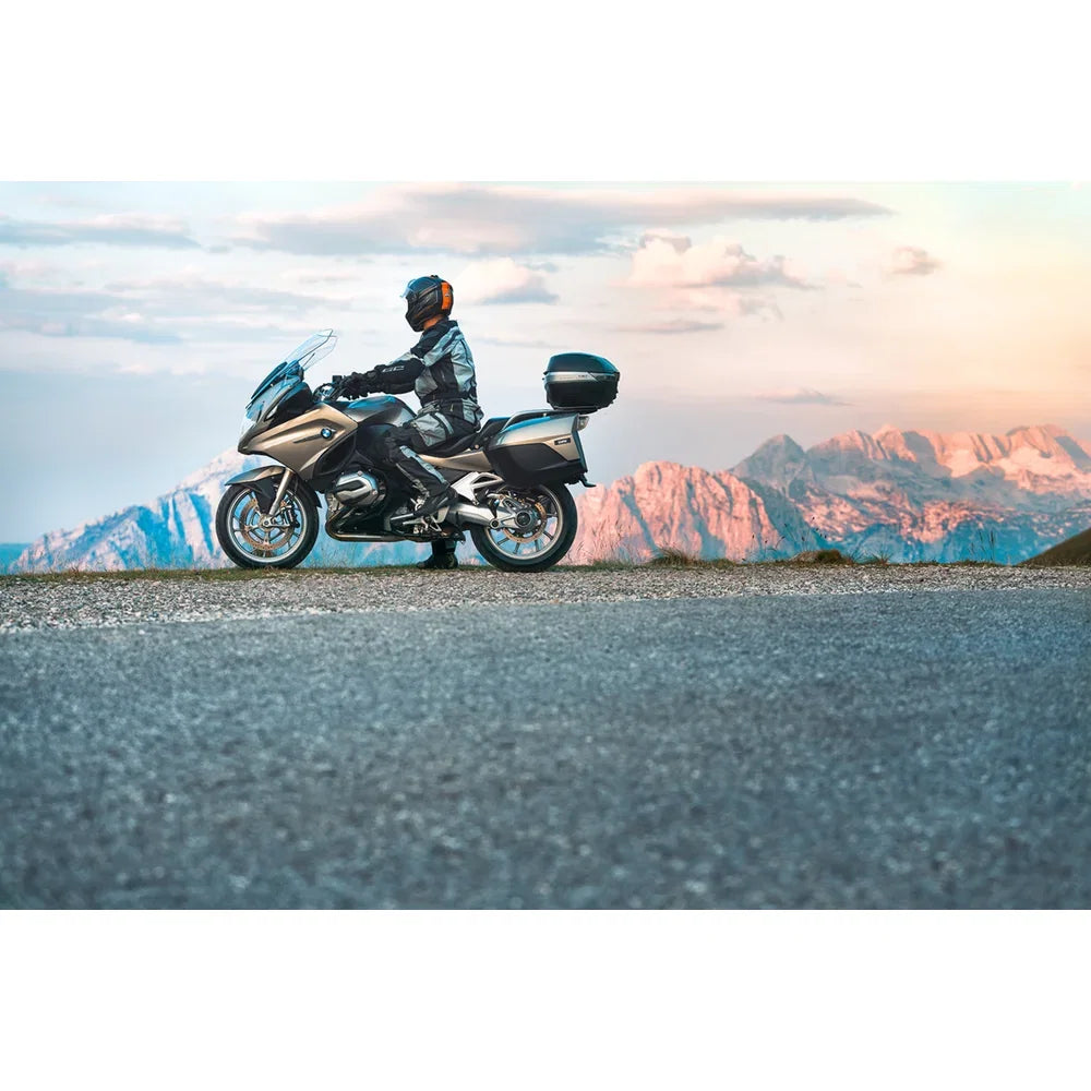 Llanta touring force
