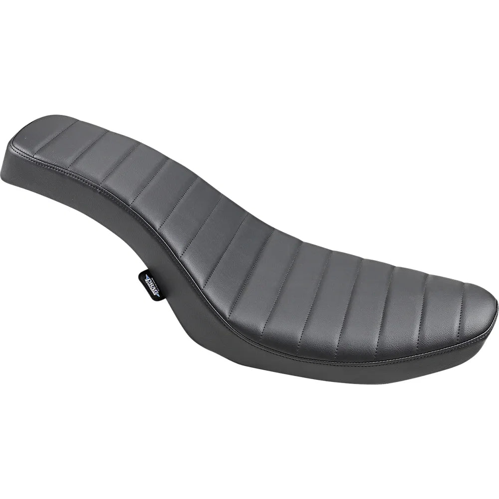 Asiento clásico estilo cuchara con puntadas