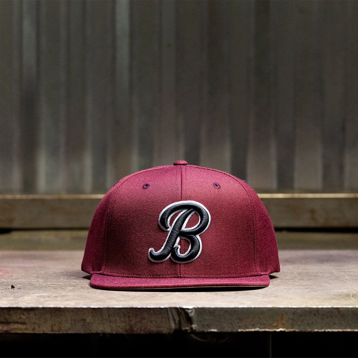 Gorra Biltwell Script B - Granate