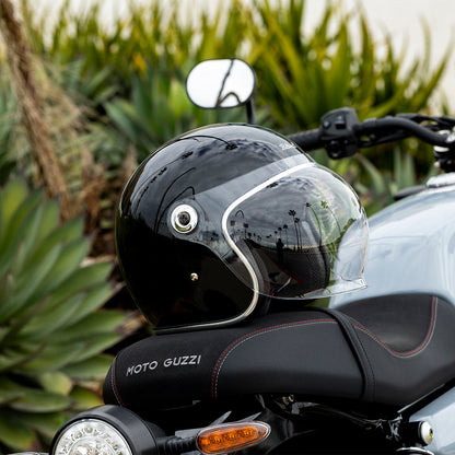 Casco tahoe™ en negro sólido brillante