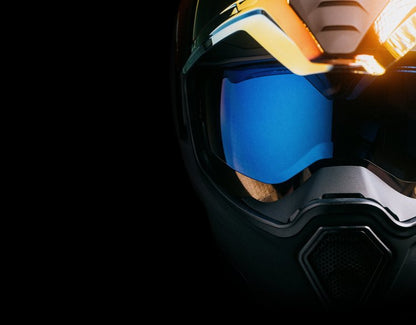 Casco ICON Ultraflite™ Carbon MIPS® Silver