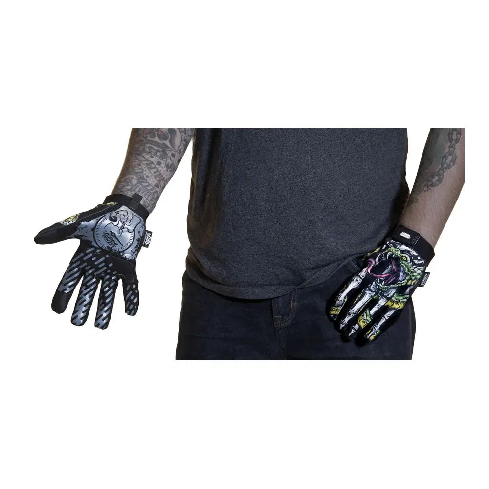 Guantes Lethal Threat Snake Bite