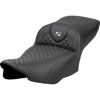 Asiento Dragon Scale Stitch RoadSofa™ - Asiento de alcance extendido Roadsofa™ - Dragon Scale Stitch - Costura plateada - sin respaldo - FLT/FLH '23-'24
