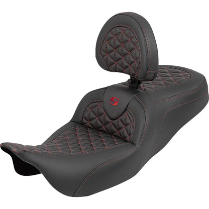Asiento RoadSofa™ Tri Gripper - Asiento RoadSofa™ Tri Gripper - Alcance estándar - Costura roja - con respaldo - FLH/FLT '08-'25