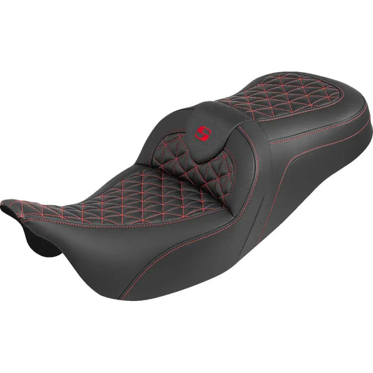 Asiento RoadSofa™ Tri Gripper - Asiento RoadSofa™ Tri Gripper - Alcance estándar - Costura roja - sin respaldo - FLH/FLT '08-'25