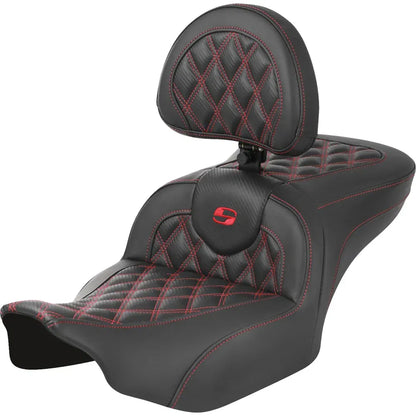 Asiento Roadsofa™ con costura de celosía - Asiento RoadSofa™ - con respaldo - Fibra de carbono - Costura de celosía - Costura roja - FLTR/FLHX '23-'24