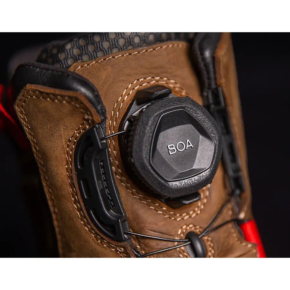 Botas ICON Stormhawk a Prueba de Agua - Café