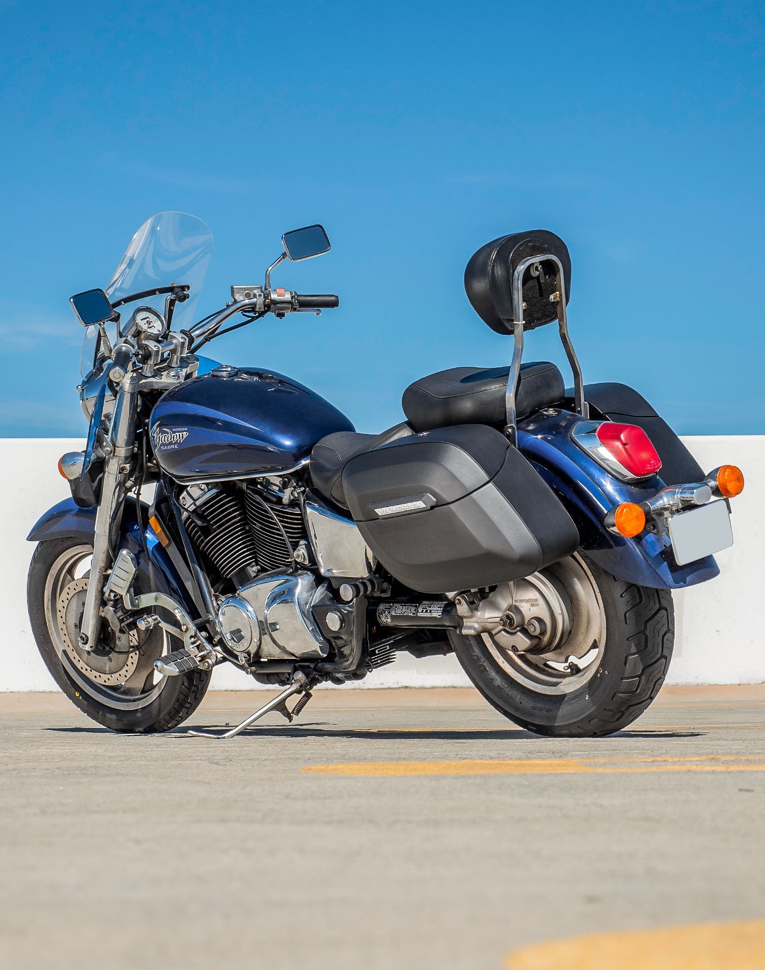 36L - Lamellar Raven Extra Large Honda Shadow 1100 Sabre Shock Cut-out Leather Covered Motocicleta Hard Alforjas