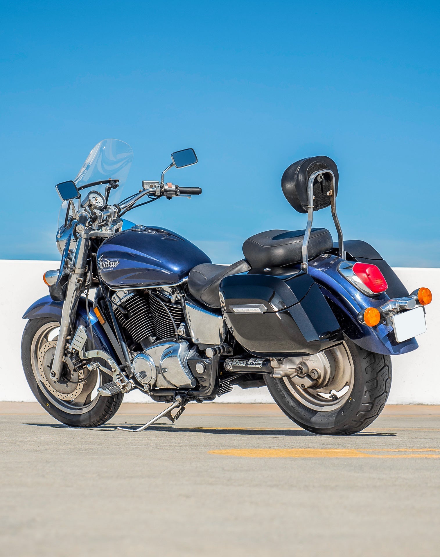 36L - Lamellar Raven Extra Large Honda Shadow 1100 Sabre Shock Cut-out Painted Motocicleta Hard Alforjas