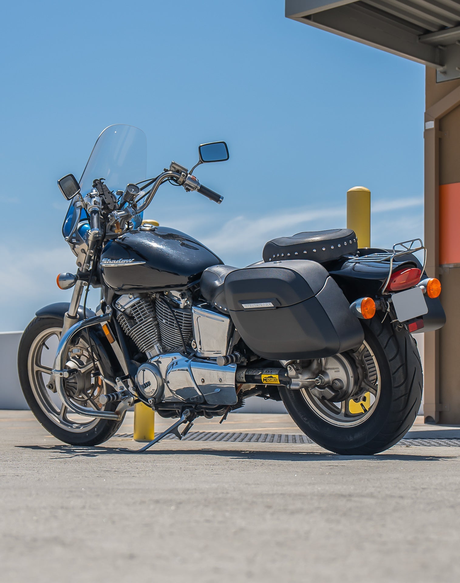 36L - Lamellar Raven Extra Large Honda Shadow 1100 Spirit Shock Cut-out Leather Covered Motocicleta Hard Alforjas