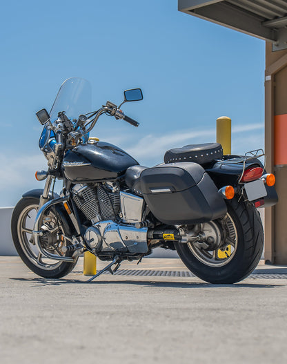 36L - Lamellar Raven Extra Large Honda Shadow 1100 Spirit Shock Cut-out Leather Covered Motocicleta Hard Alforjas