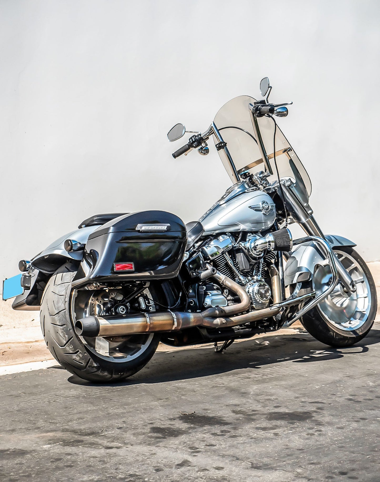 44L - Lamellar Stallion Extra Large Painted Motocicleta Hard Alforjas para Harley Softail Fat Boy FLFB/S