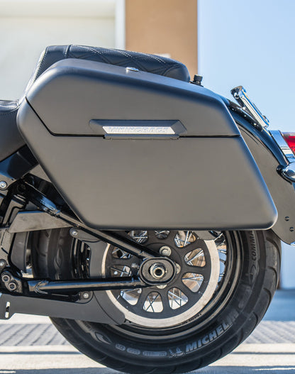 42L - Baldur Extra Large Matte Motocicleta Hard Alforjas para Harley Softail Heritage FLHC/S