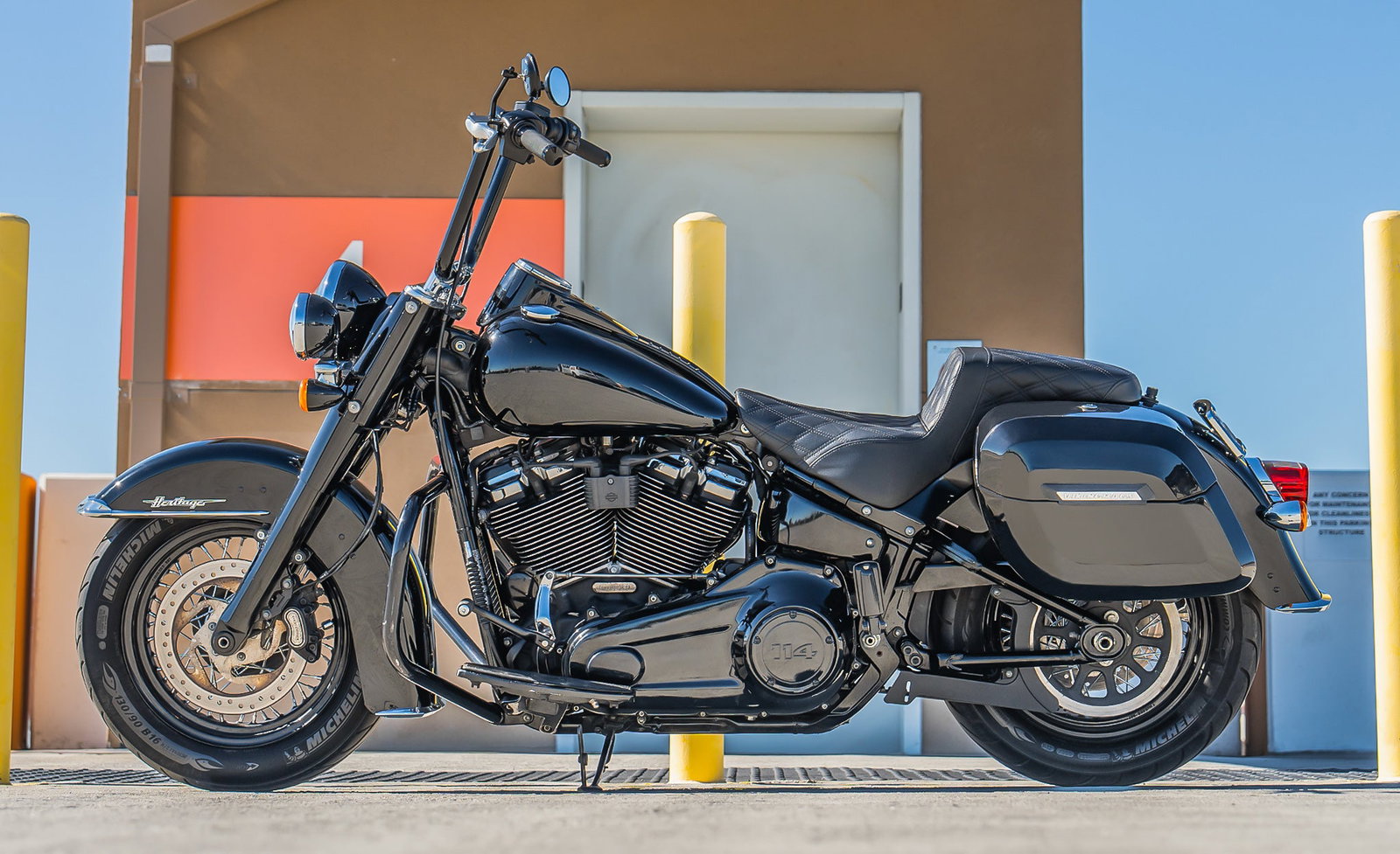 40L - Lamellar Raven Extra Large Painted Motocicleta Hard Alforjas para Harley Softail Heritage FLHC/S