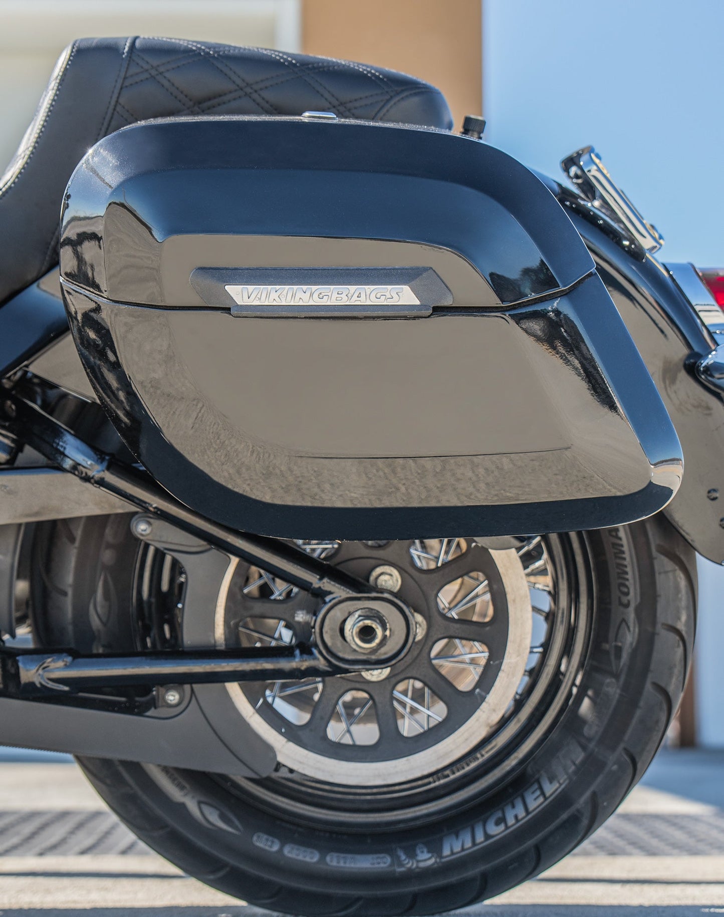 40L - Lamellar Raven Extra Large Painted Motocicleta Hard Alforjas para Harley Softail Heritage FLHC/S