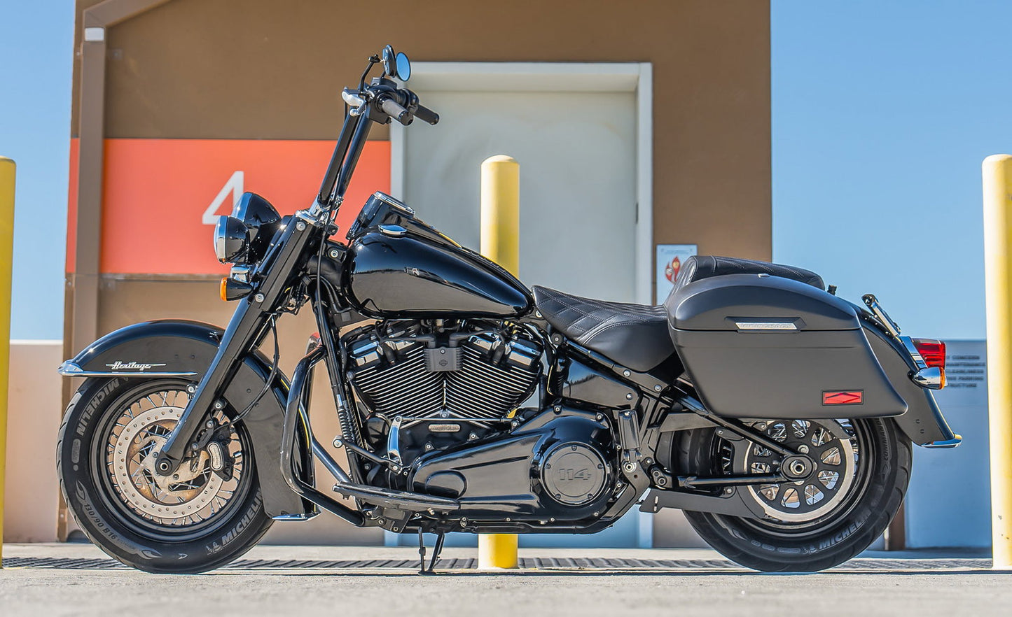 44L - Lamellar Stallion Extra Large Matte Motocicleta Hard Alforjas para Harley Softail Heritage FLHC/S