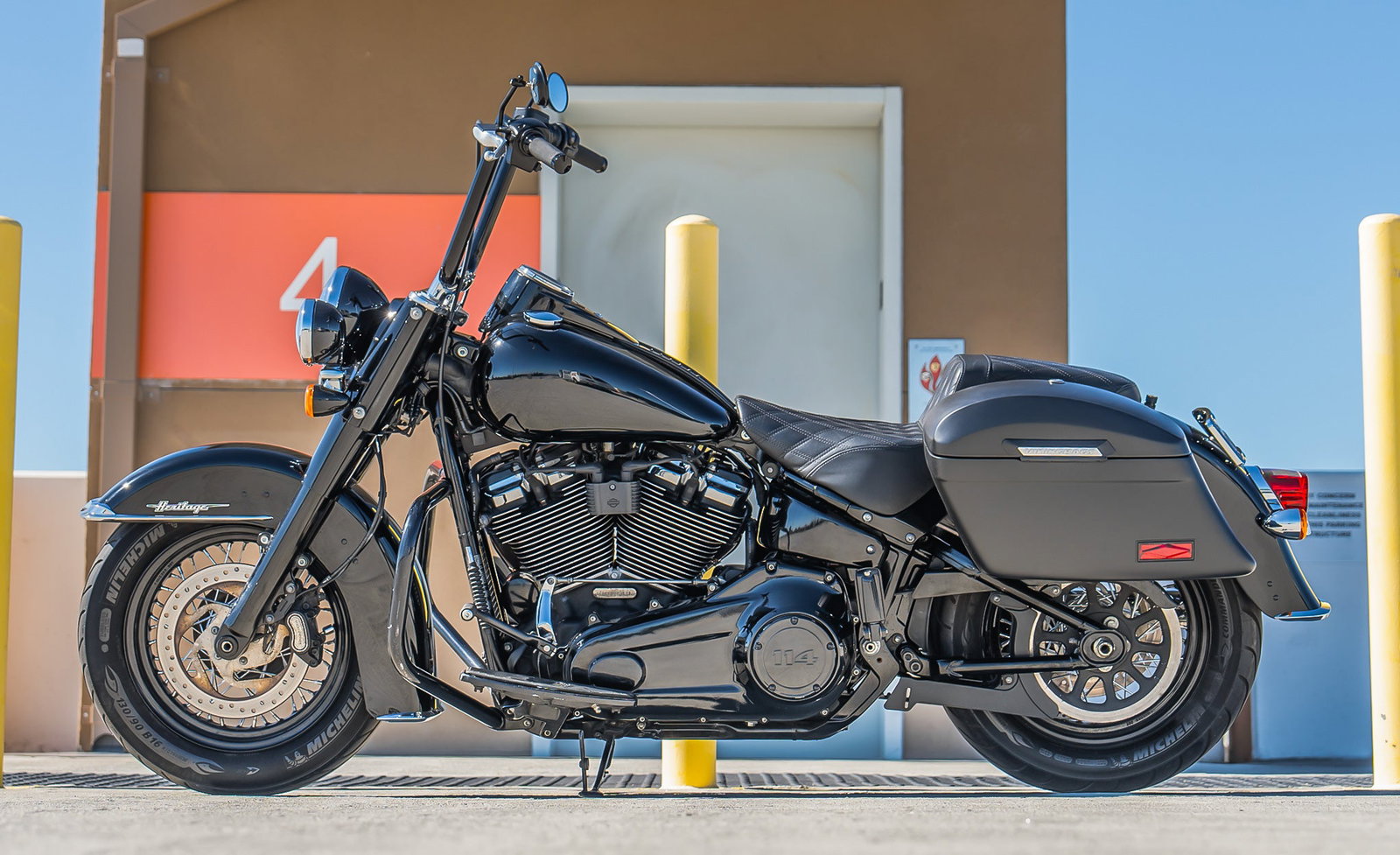 44L - Lamellar Stallion Extra Large Matte Motocicleta Hard Alforjas para Harley Softail Heritage FLHC/S