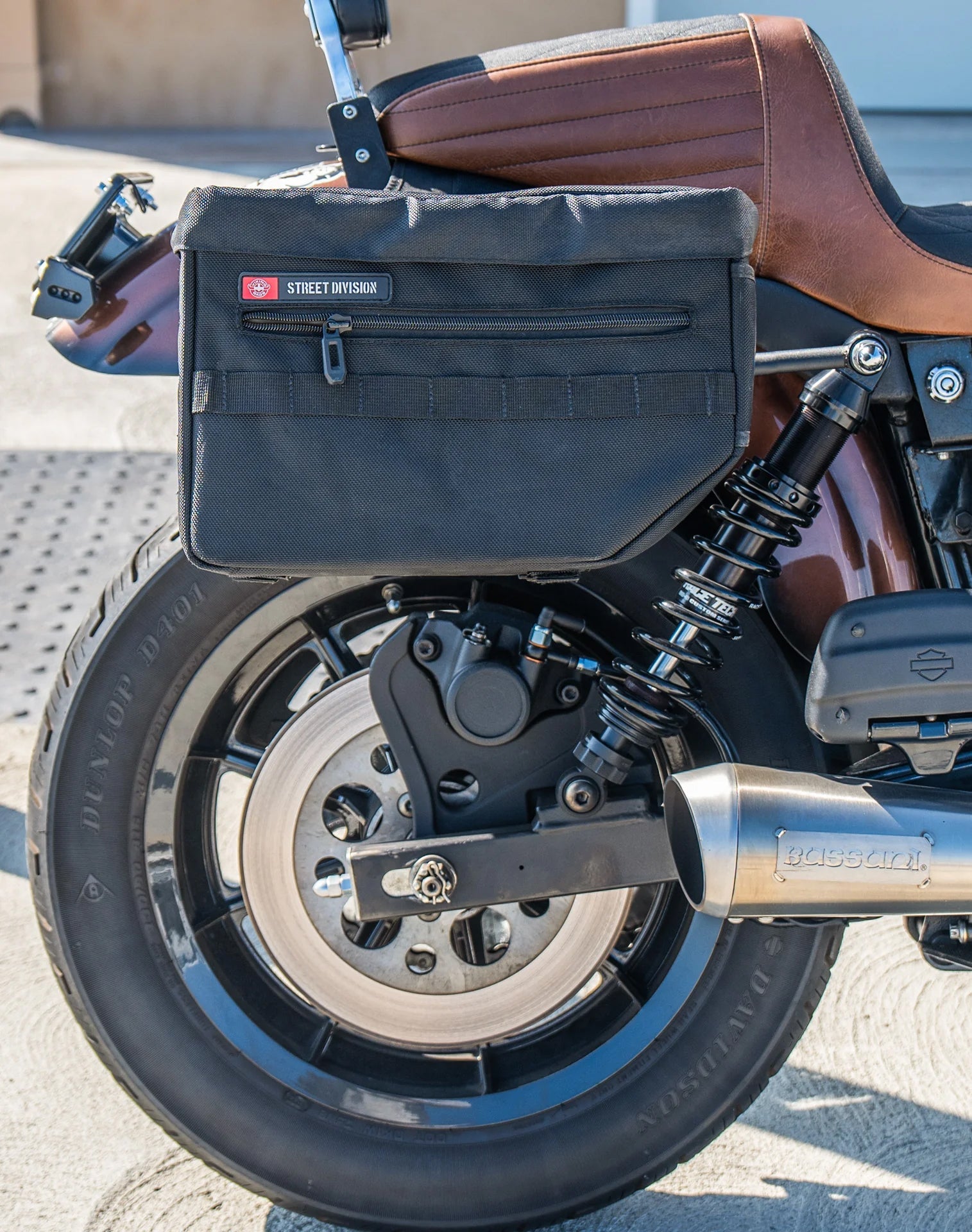 18L - Patriot Medium Throw Over Alforjas para Harley Dyna Super Glide Custom FXDC/I