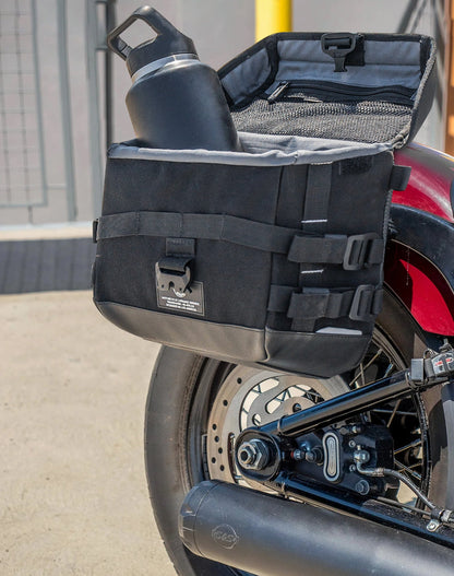10L - Incognito Quick Mount Small Solo Motocicleta Alforja (Right Only) para Harley Softail Slim FLSL