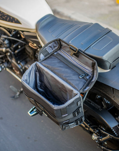10L - Incognito Quick Mount Small Solo Alforja (Left Only) para Harley Sportster S (RH1250S) RA1