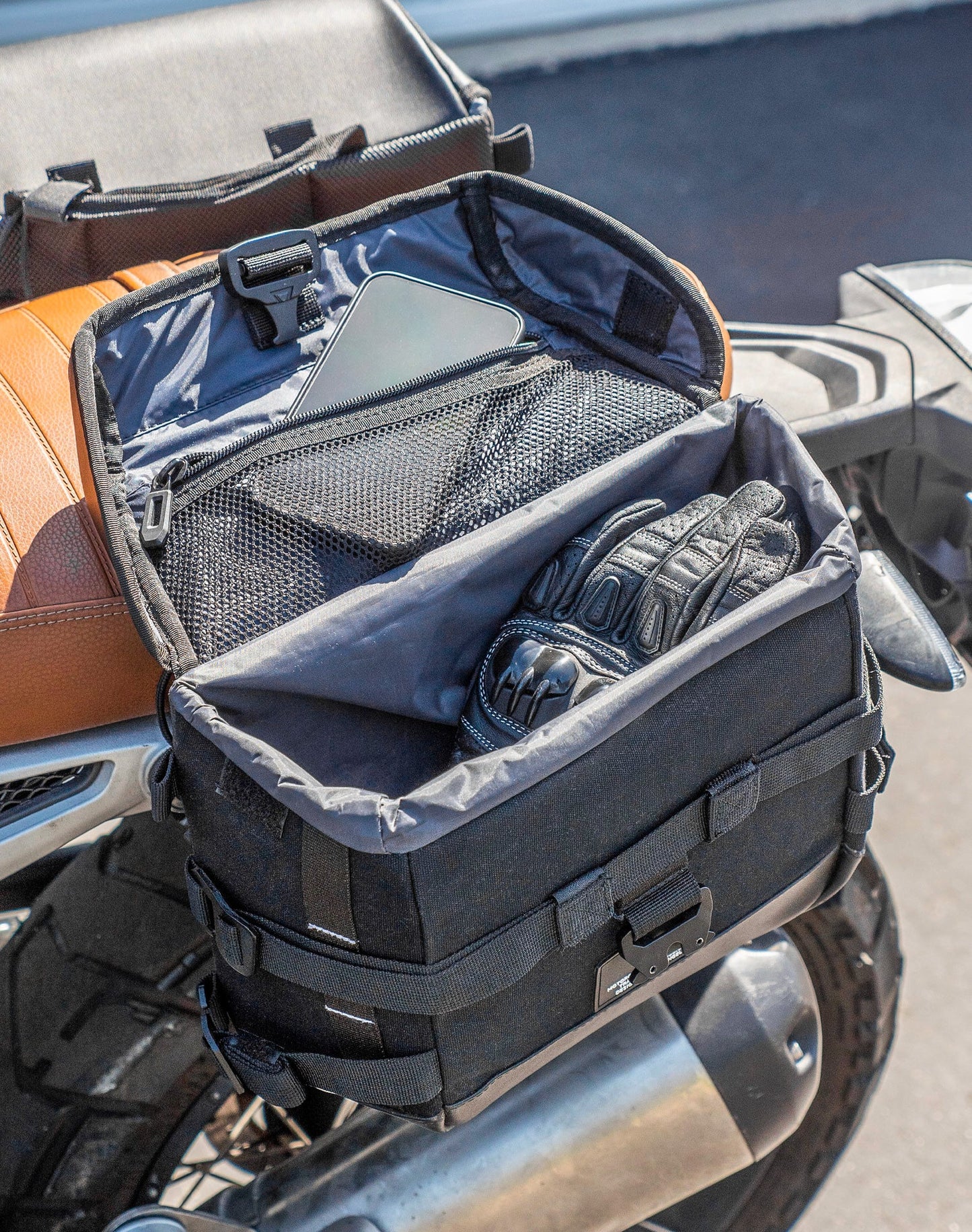 10L - Incognito Quick Mount Small BMW R nineT Pure/Racer/GS Solo Alforja (Left Only)