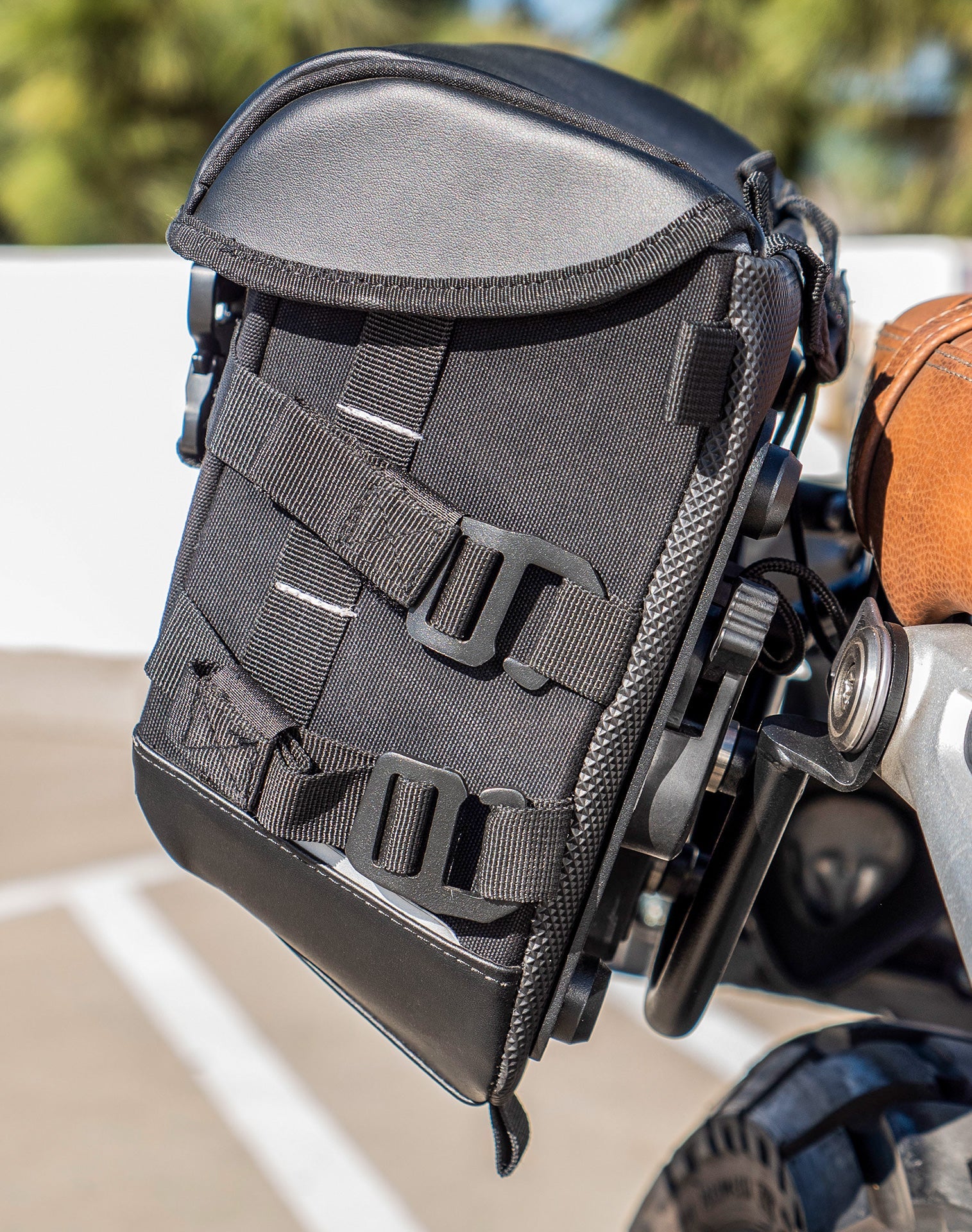 10L - Incognito Quick Mount Small BMW R nineT Pure/Racer/GS Solo Alforja (Right Only)