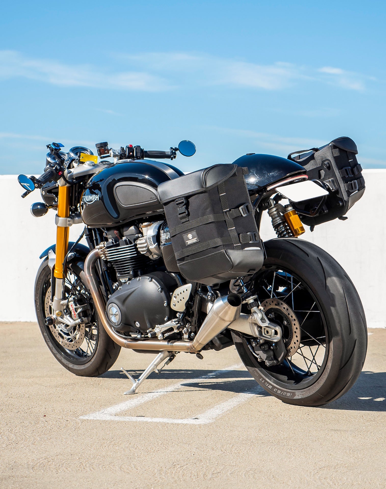 15L - Incognito Quick Mount Medium Triumph Thruxton RS Hard Solo Alforja (Left Only)