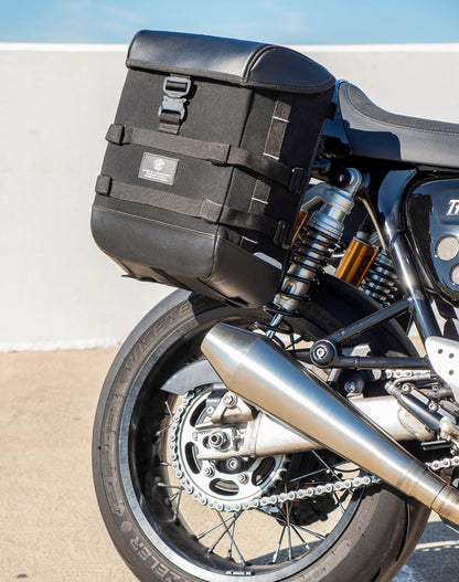 15L - Incognito Quick Mount Medium Triumph Thruxton RS Hard olo Alforja (Right Only)