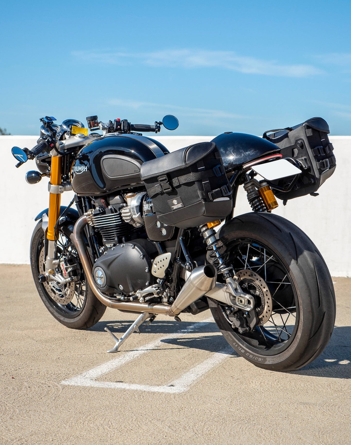 10L - Incognito Quick Mount Small Triumph Thruxton RS Solo Alforja (Left Only)