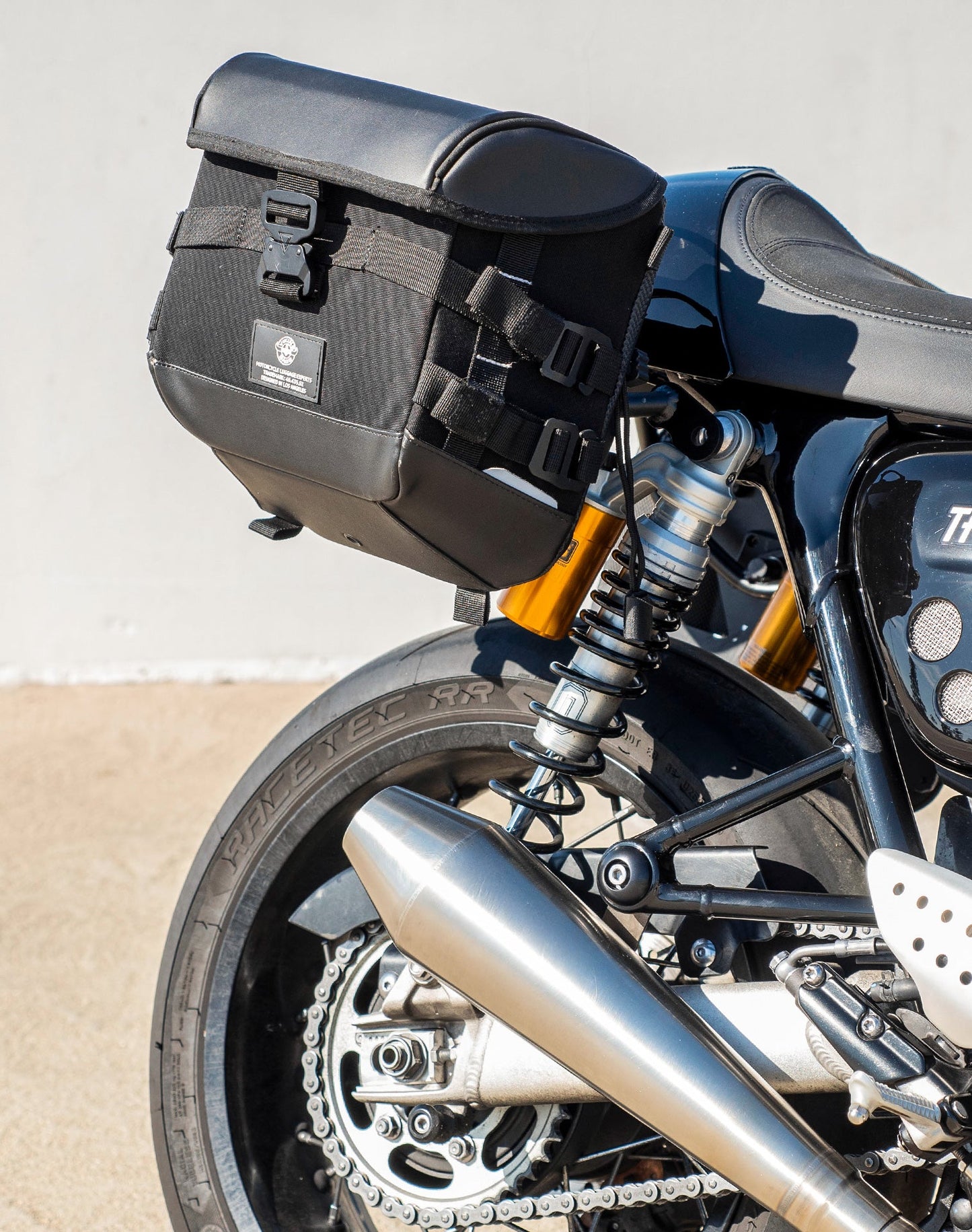 10L - Incognito Quick Mount Small Triumph Thruxton RS Solo Alforja (Right Only)