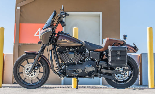 15L - Incognito Quick Mount Medium Solo Alforja (Left Only) para Harley Dyna Super Glide FXD/I