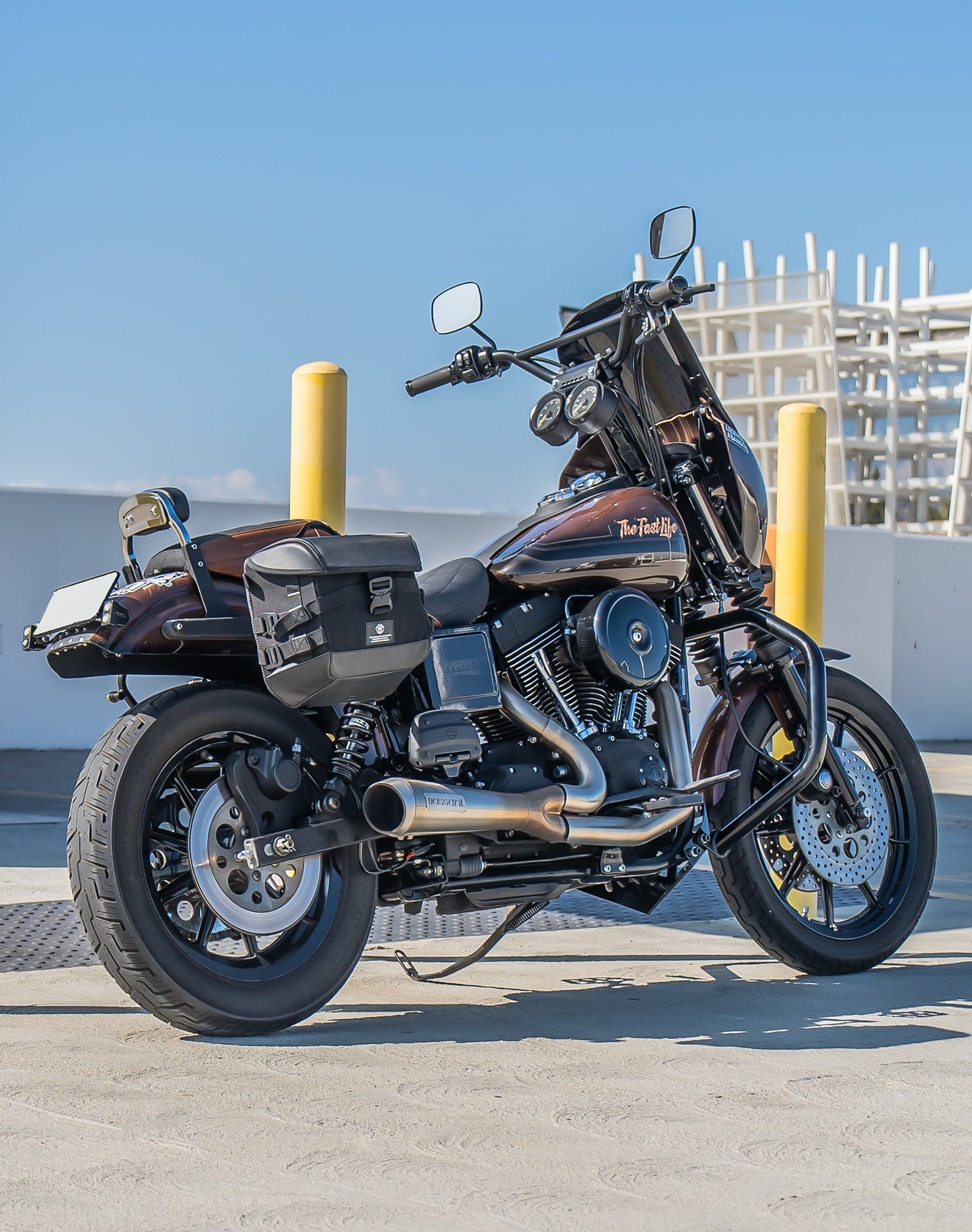 10L - Incognito Quick Mount Small Solo Alforja (Right Only) para Harley Dyna Super Glide FXD/I