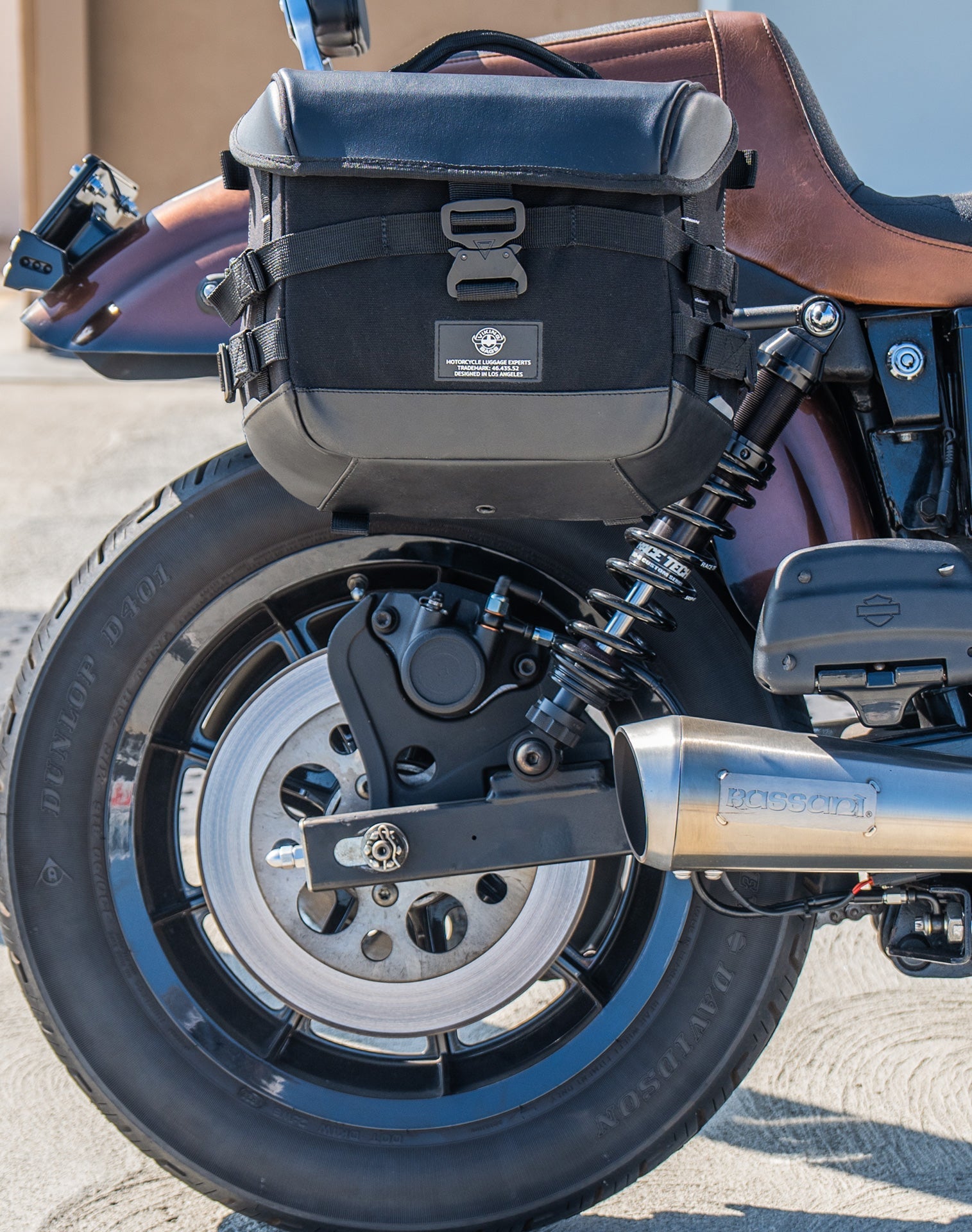 10L - Incognito Quick Mount Small Solo Alforja (Right Only) para Harley Dyna Super Glide FXD/I